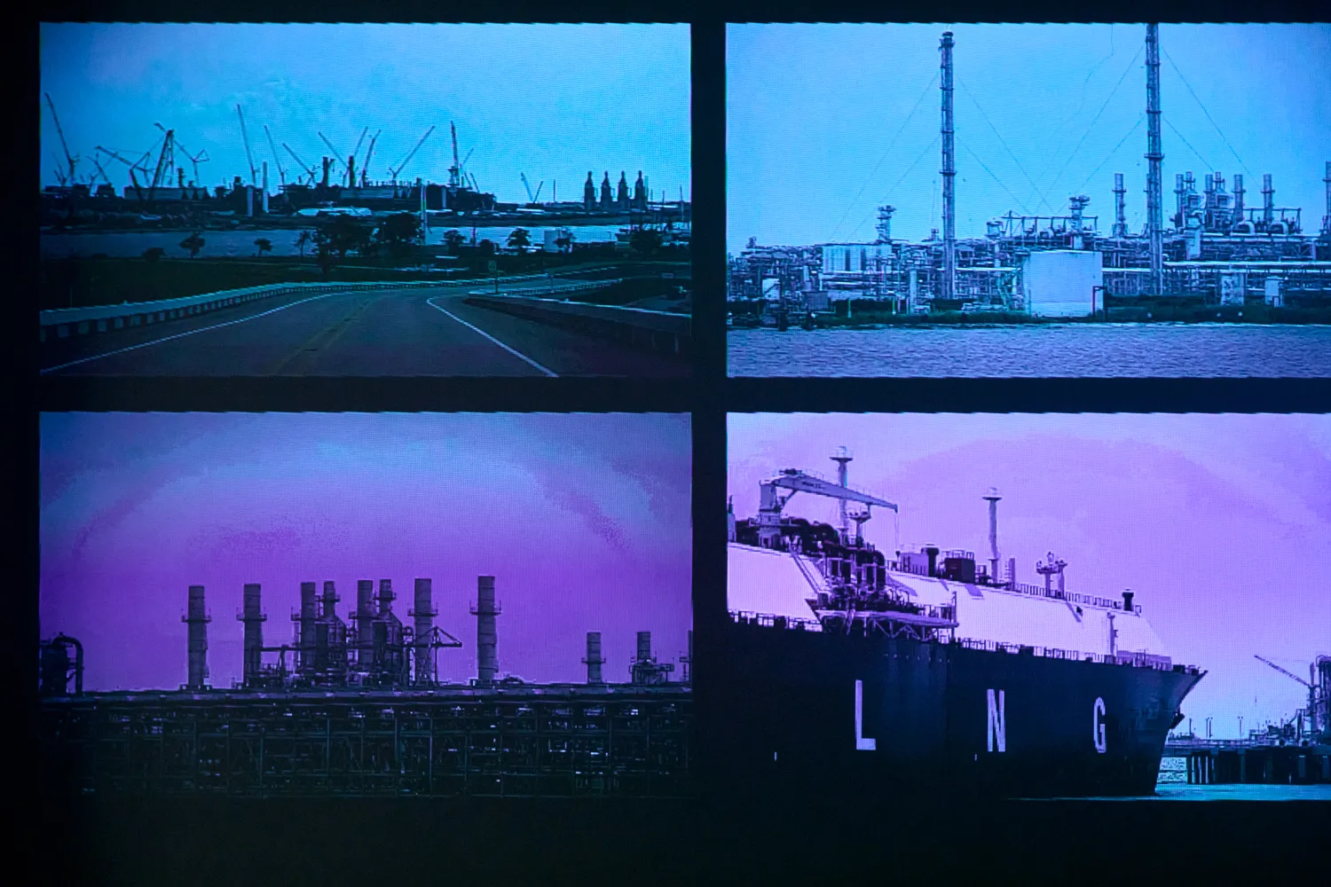 Grid of L.N.G. tankers